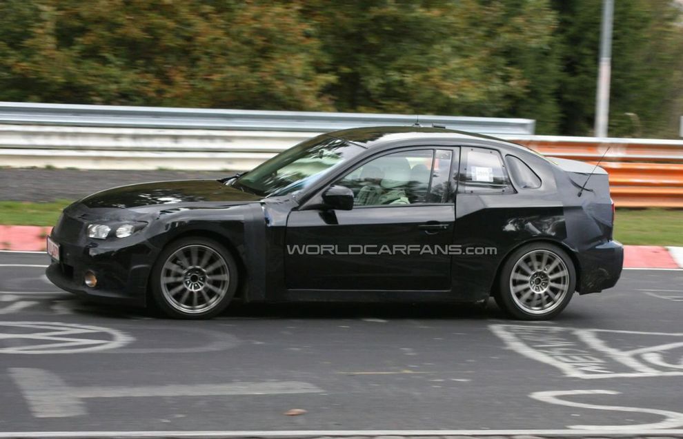 Toyota/Subaru Coupe - zdjcie szpiegowskie