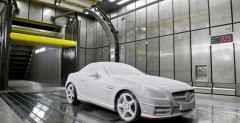 Mercedes testuje samochody