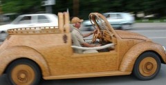 Volkswagen Beetle z drewna
