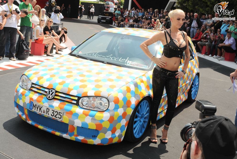 Dziewczyny na Worthersee GTI Tour 2011