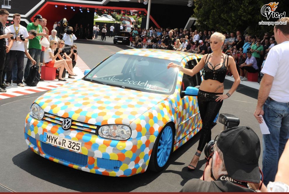 Dziewczyny na Worthersee GTI Tour 2011