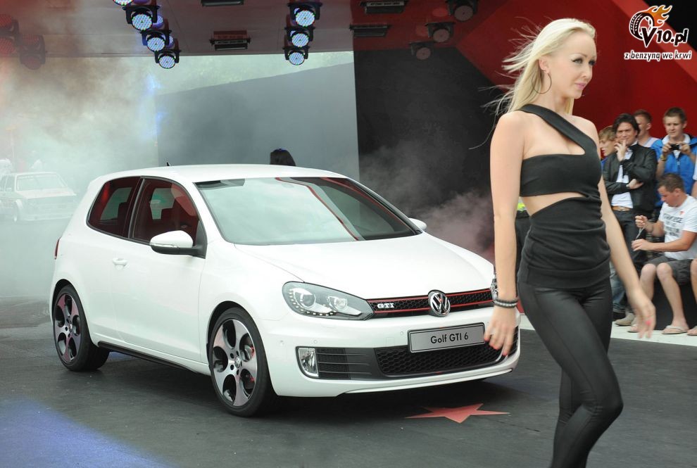 Dziewczyny na Worthersee GTI Tour 2011