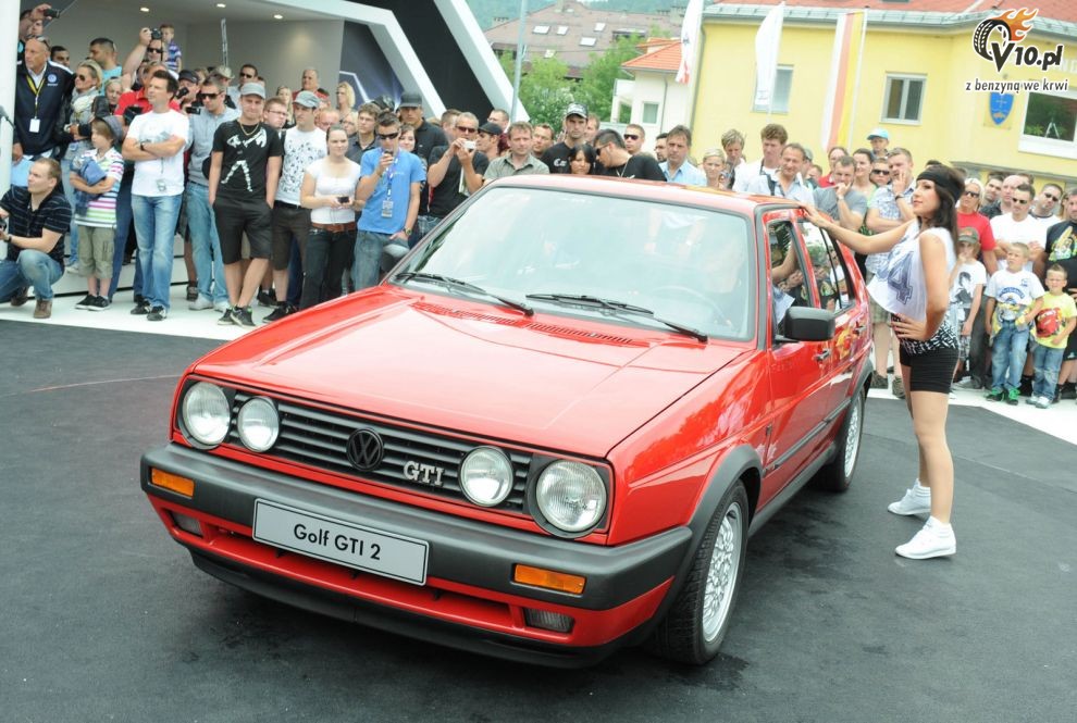 Dziewczyny na Worthersee GTI Tour 2011