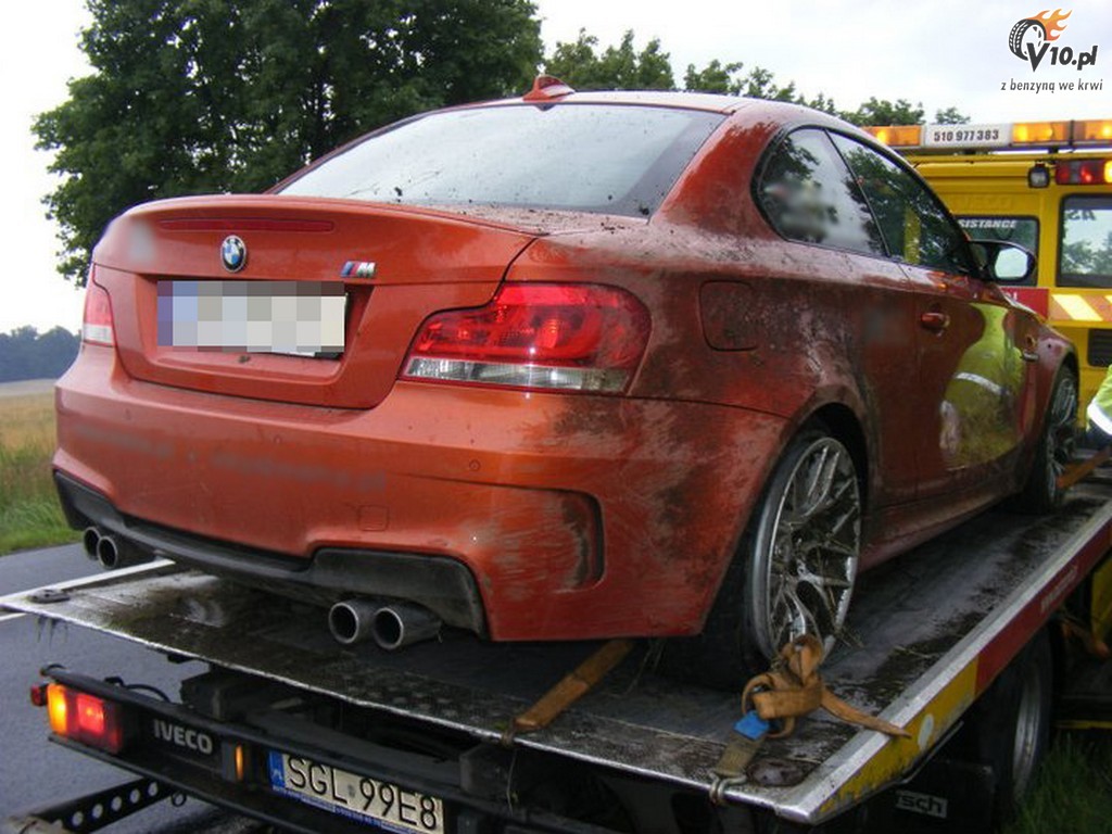 BMW serii 1 M po wypadku