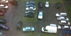 Zablokowany na parkingu