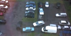 Zablokowany na parkingu