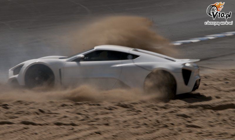 Zenvo ST1 - wypadek na torze