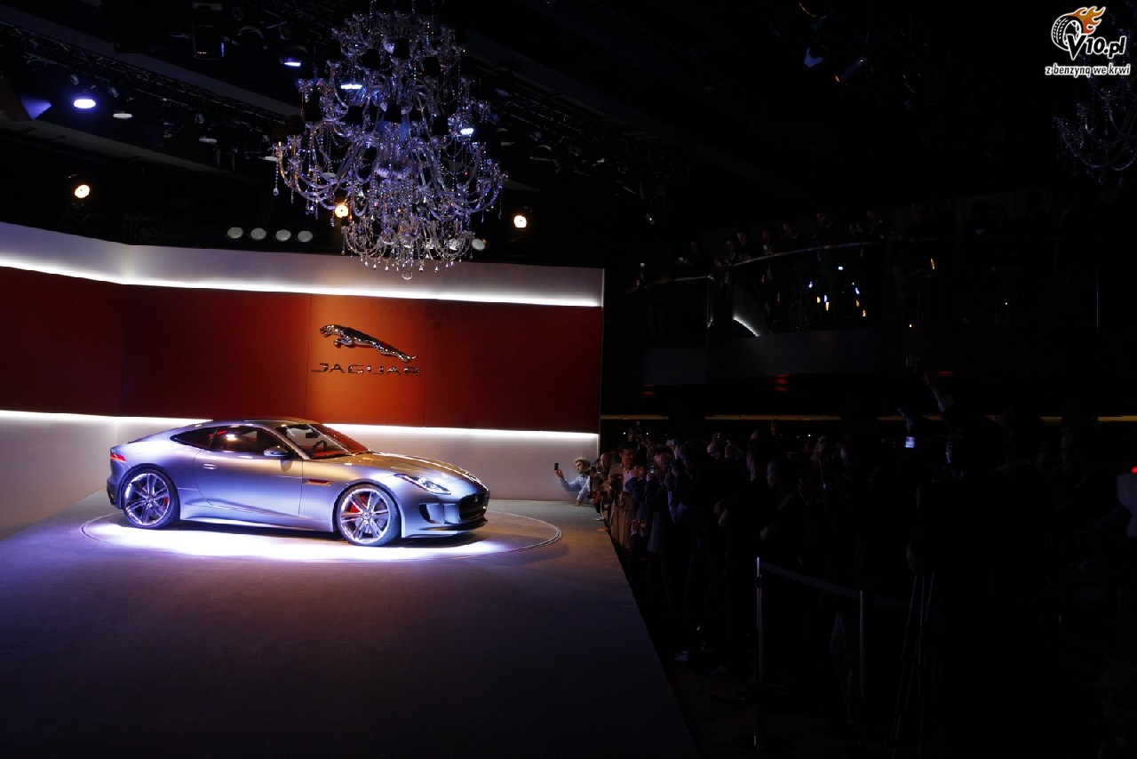Jaguar C-X16 Concept