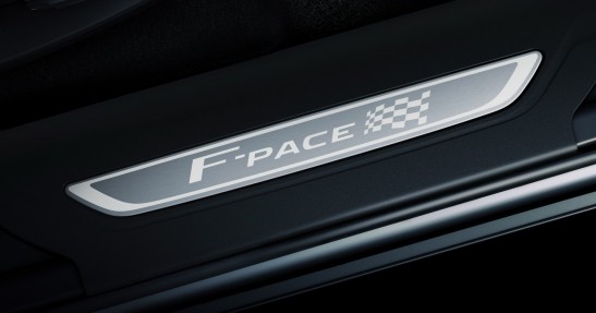 300 Sport i Chequered Flag Edition