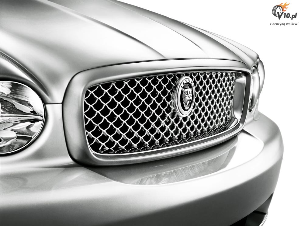 Jaguar X-TYPE