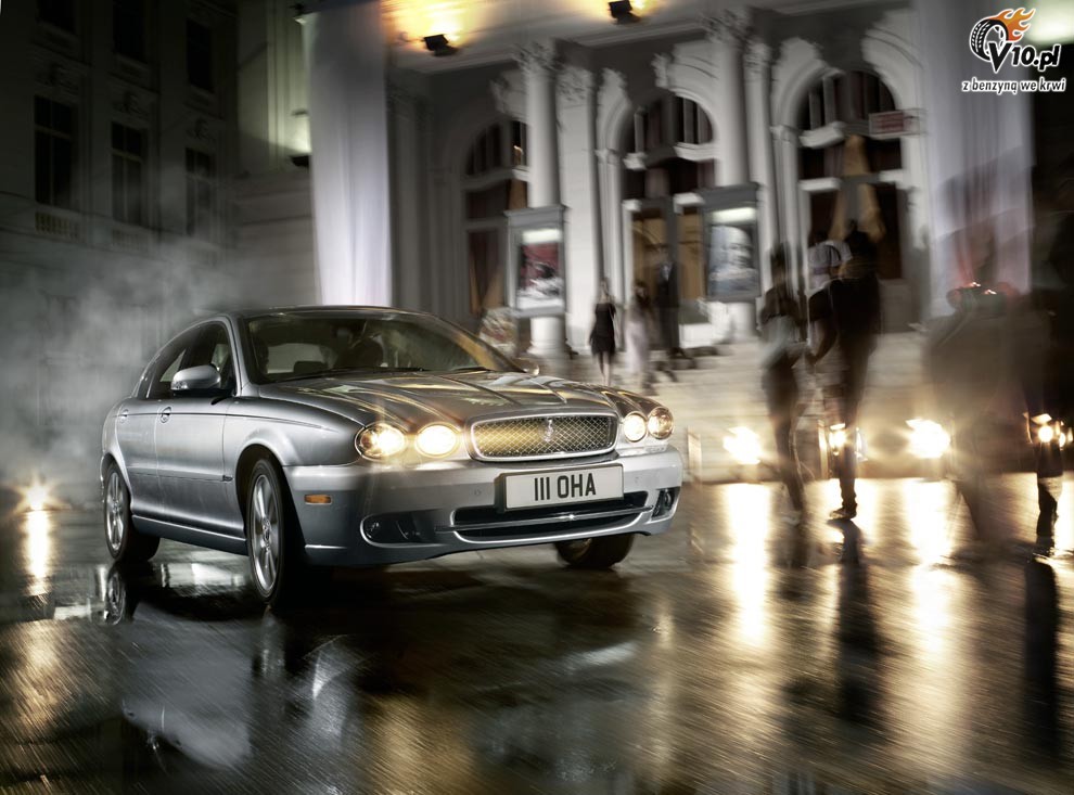 Jaguar X-Type