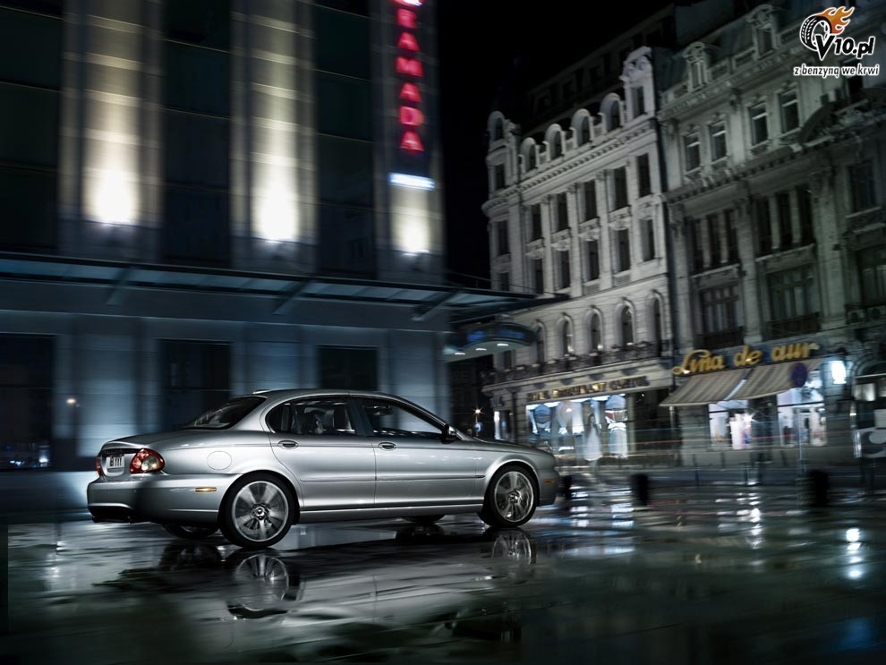 Jaguar X-Type