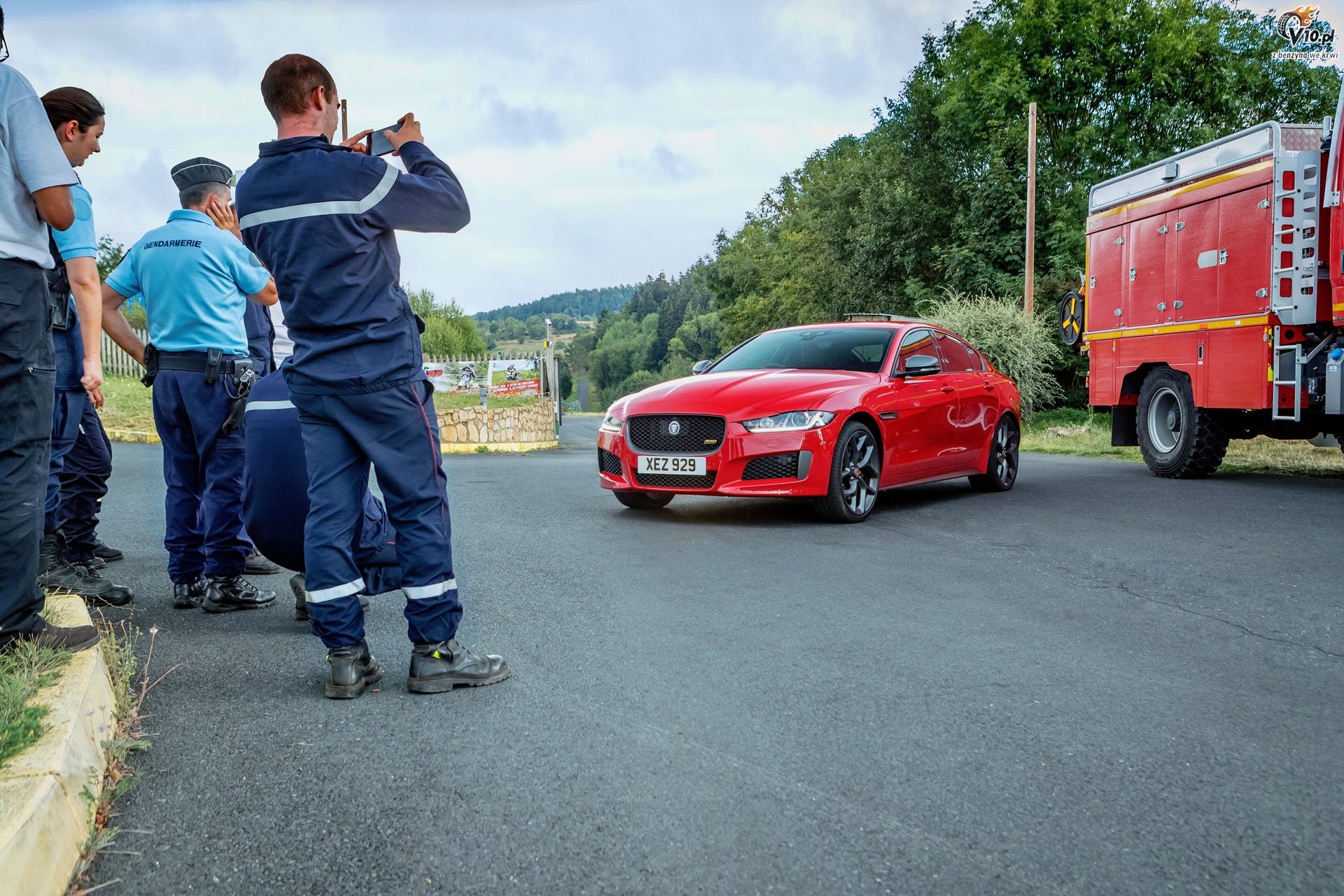 Jaguar XE