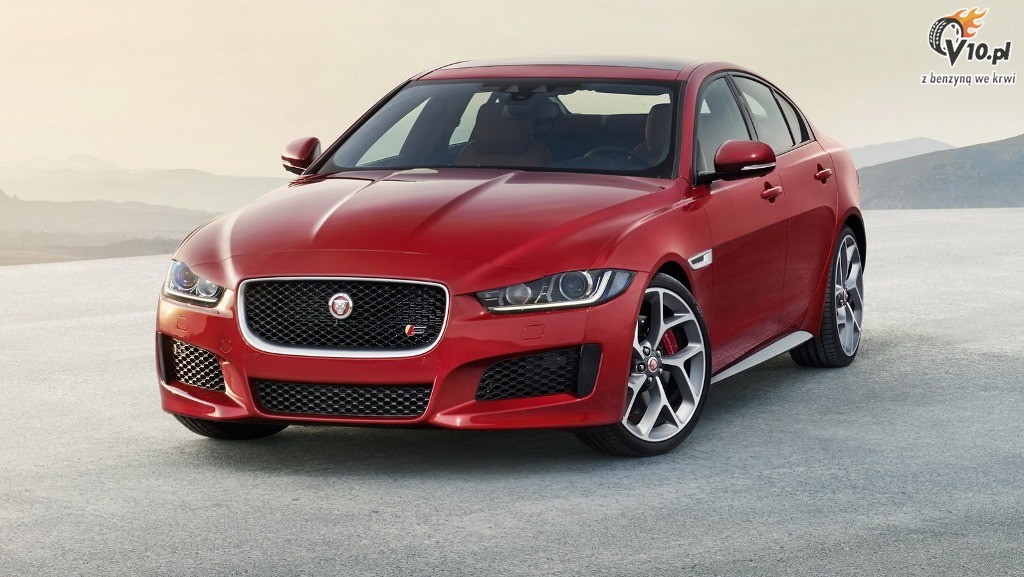 Jaguar XE