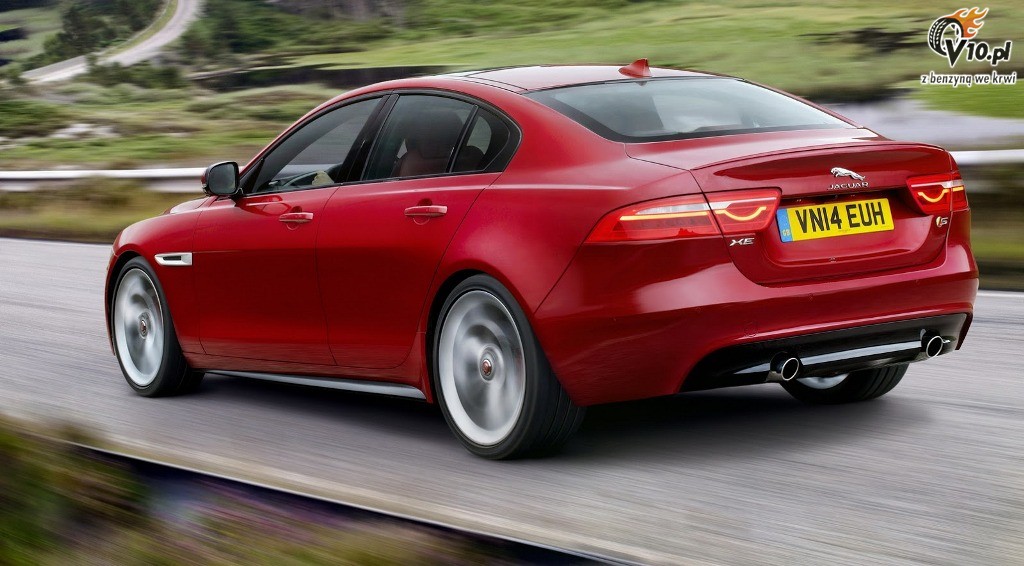 Jaguar XE