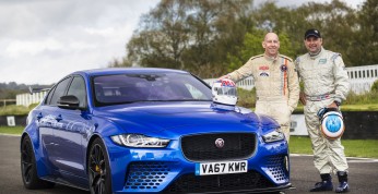 Jaguar XE SV Project 8 - Andy Wallace i Davy Jones pomagają...