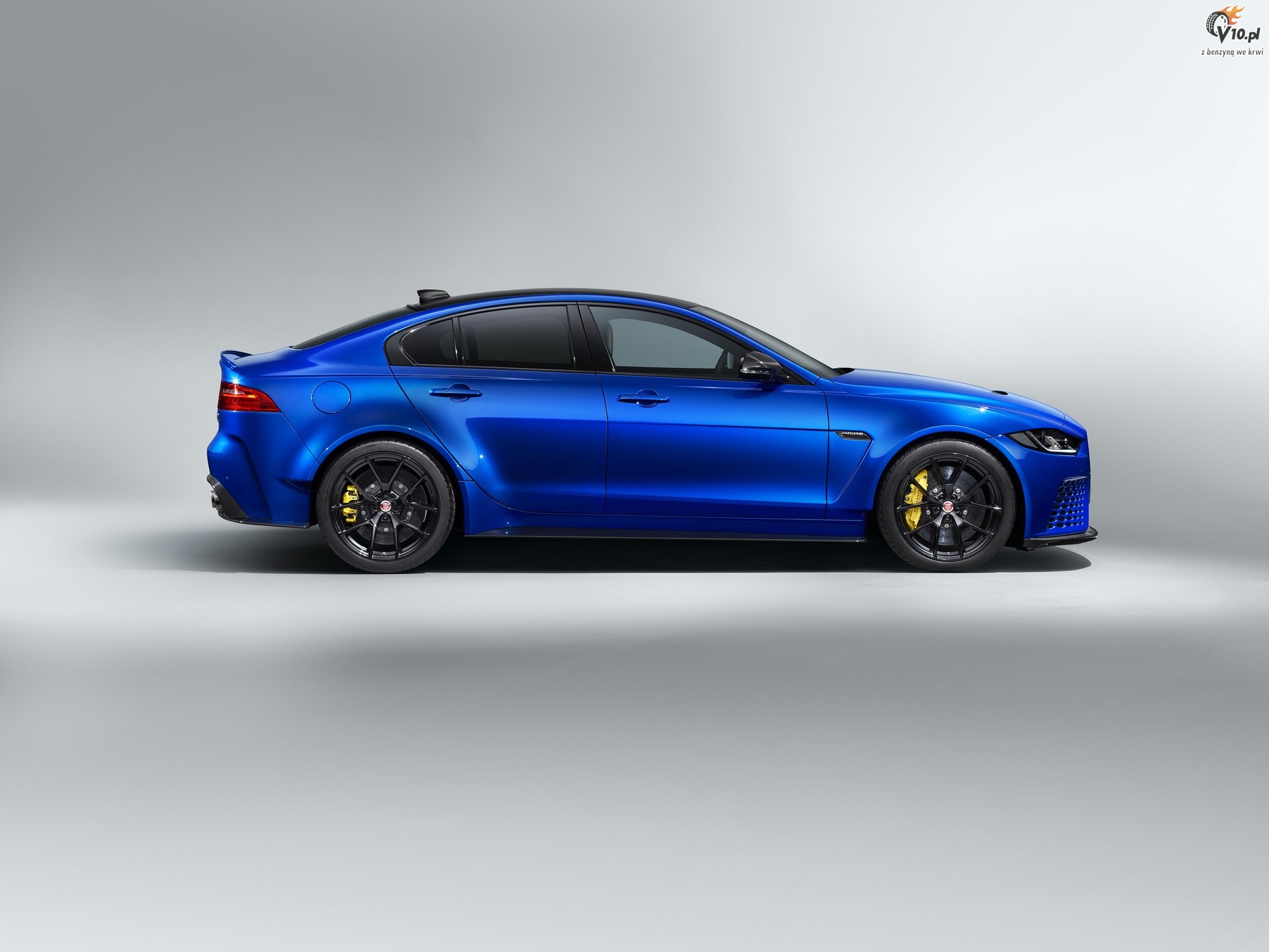 Jaguar XE SV Project 8 Touring