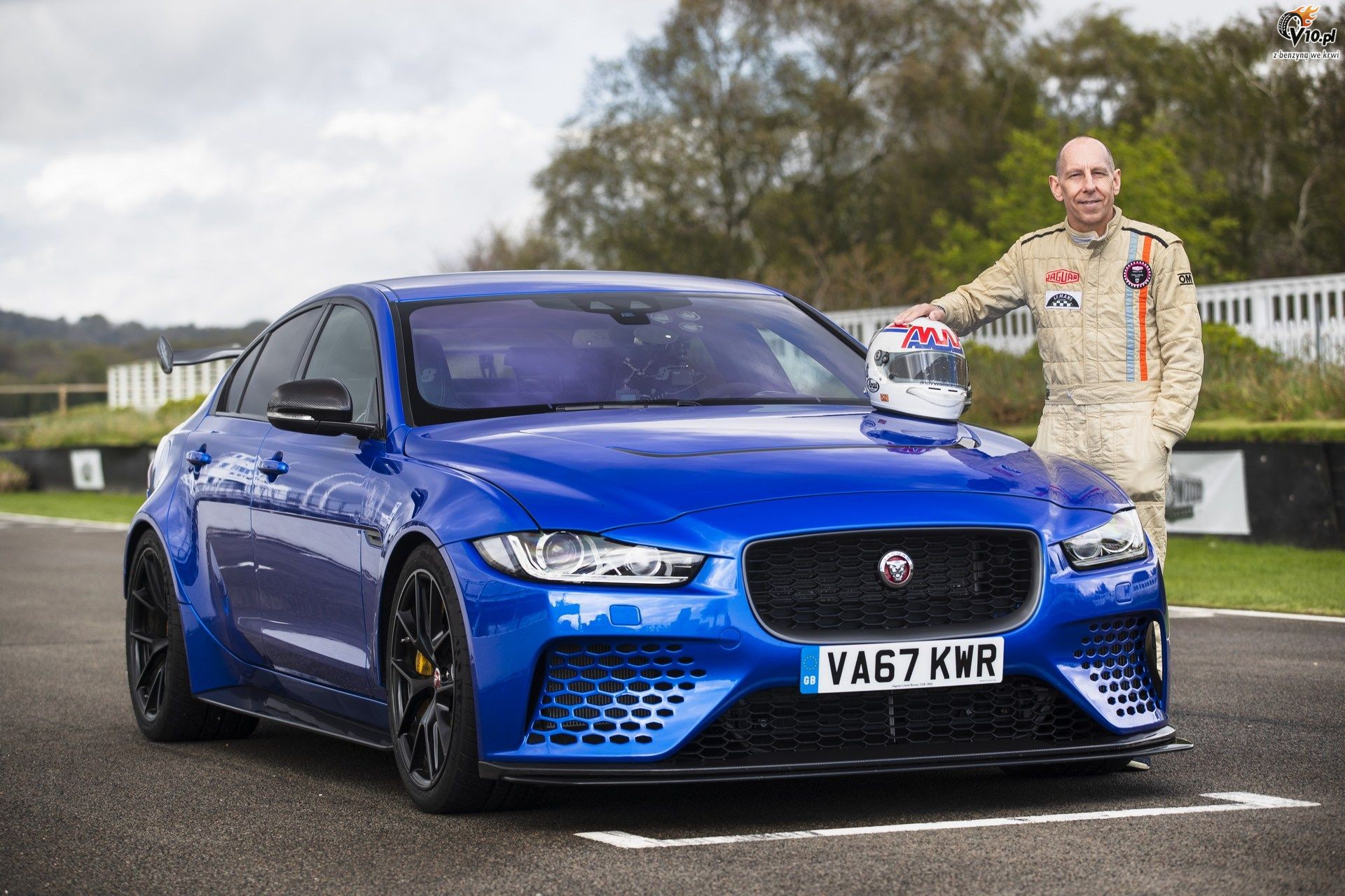 Jaguar XE SV Project 8 - Andy Wallace i Davy Jones