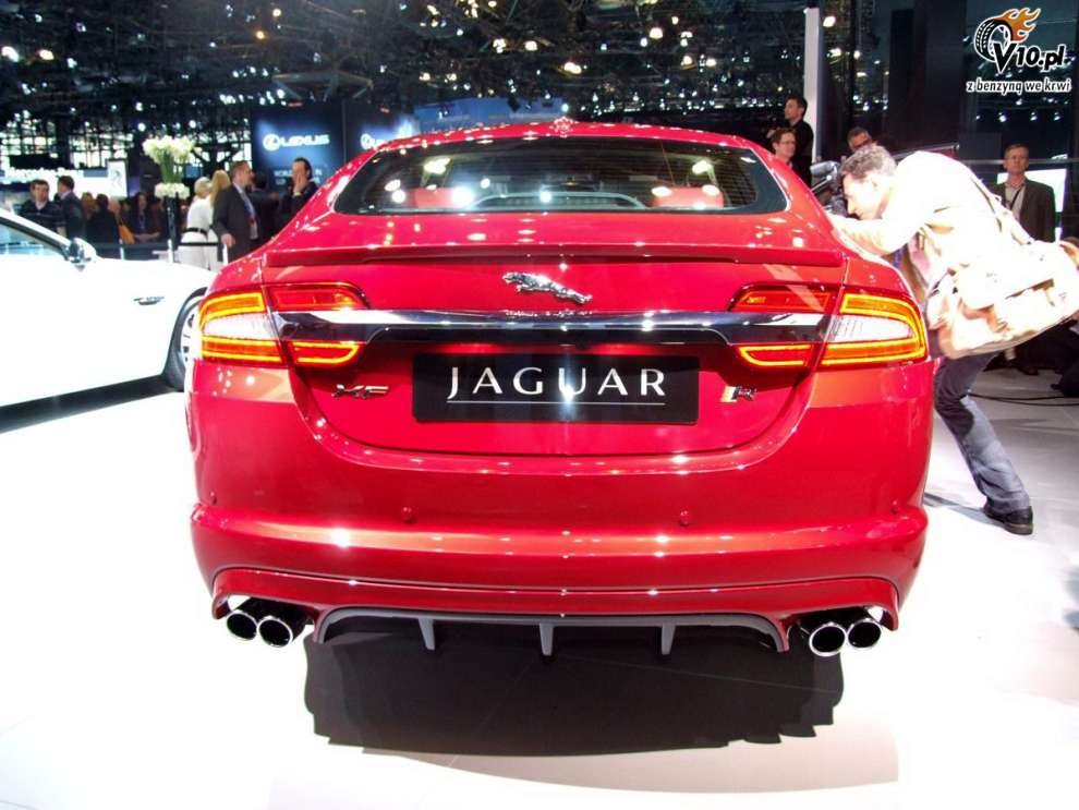 Jaguar XF na targach w Nowym Jorku 2011