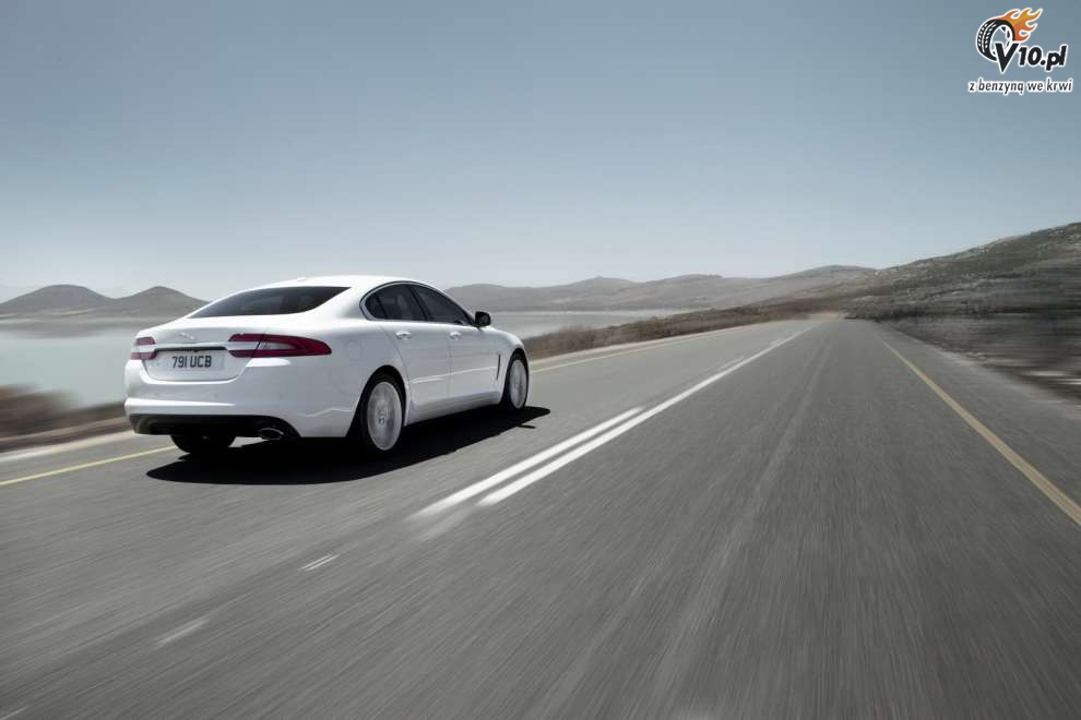 Jaguar XF na targach w Nowym Jorku 2011