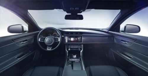 Jaguar XF 2016