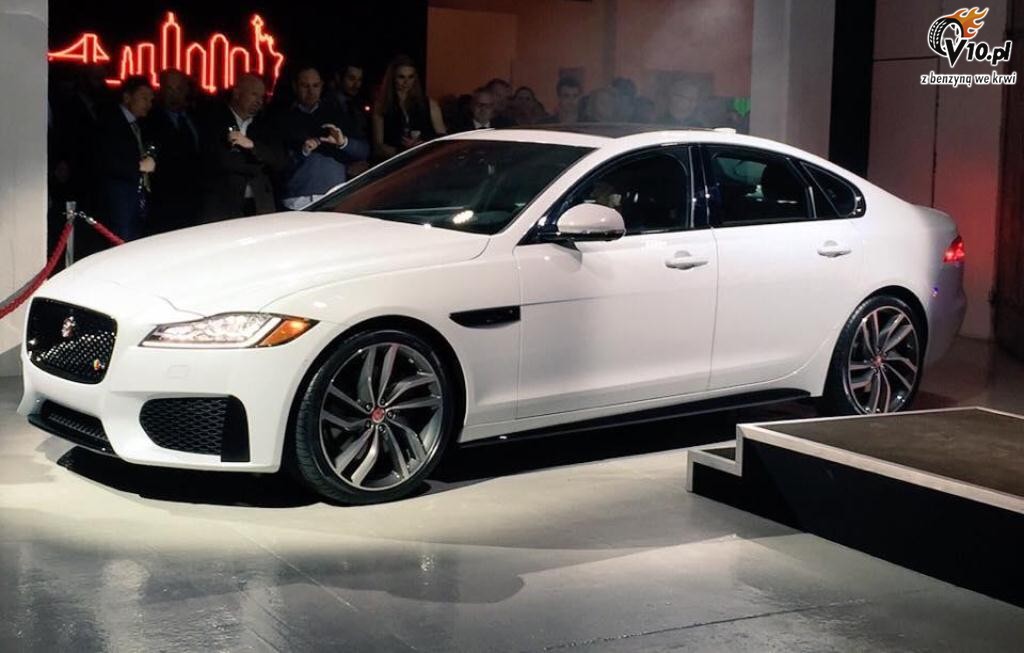 Jaguar XF