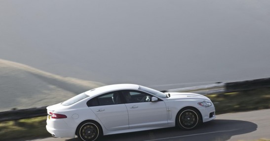Jaguar XF Black Pack