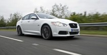 Jaguar XF Black Pack