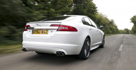 Jaguar XF Black Pack