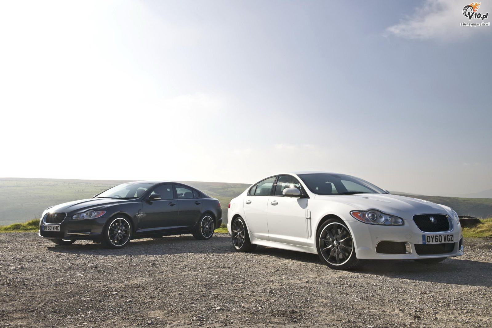 Jaguar XF Black Pack