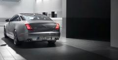 Jaguar XJR