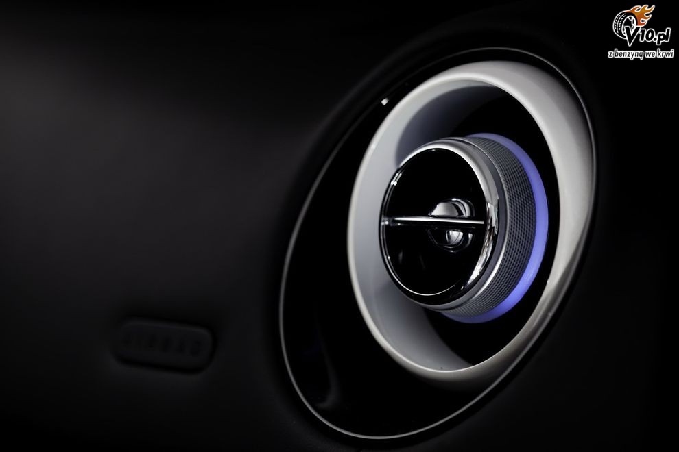 Jaguar XJ75 Platinum Concept