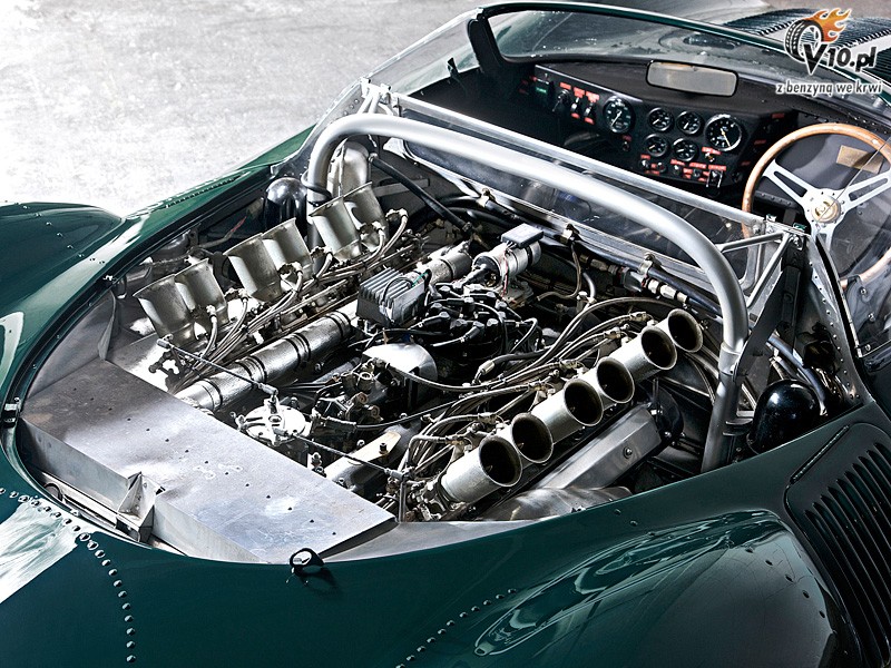 jaguar XJ13
