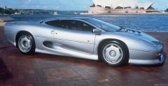 Jaguar XJ220