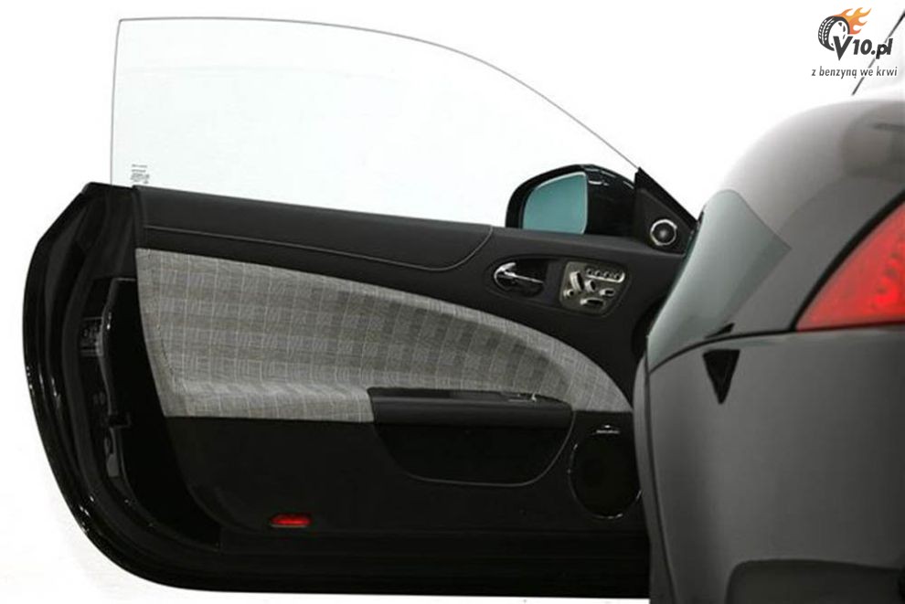 Jaguar XKR 75 z nietypowym wntrzem