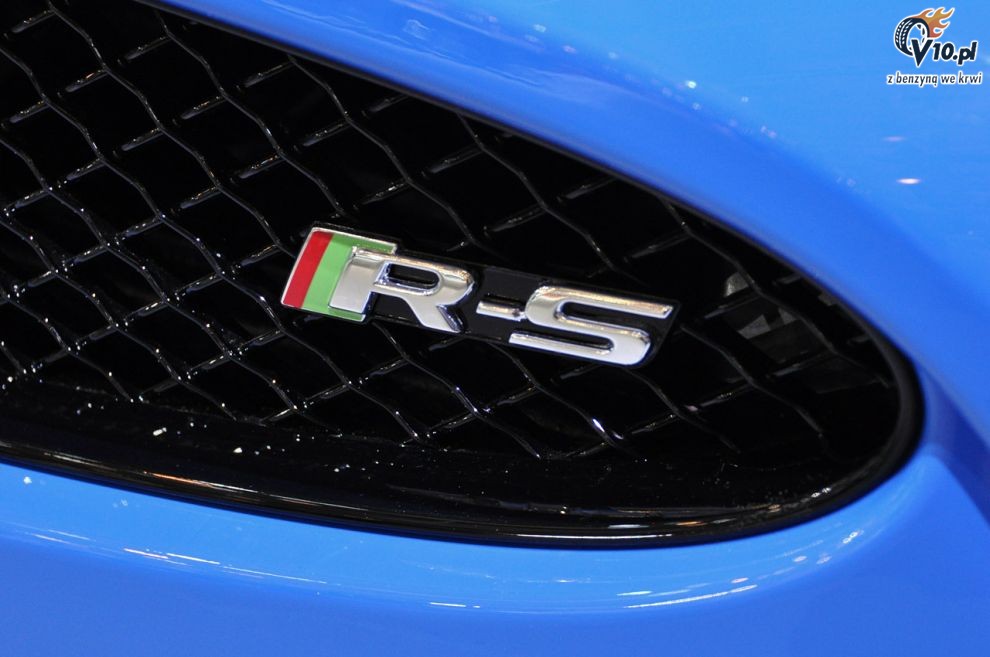 Jaguar XKR-S na targach w Genewie 2011