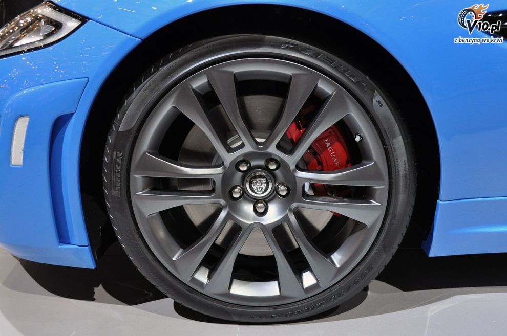 Jaguar XKR-S na targach w Genewie