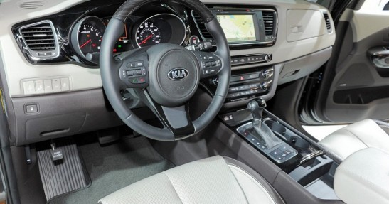 Kia Sedona/Carnival