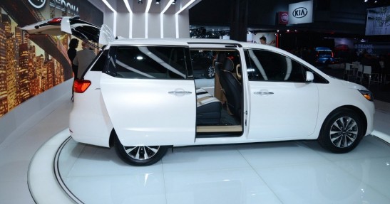 Kia Sedona/Carnival