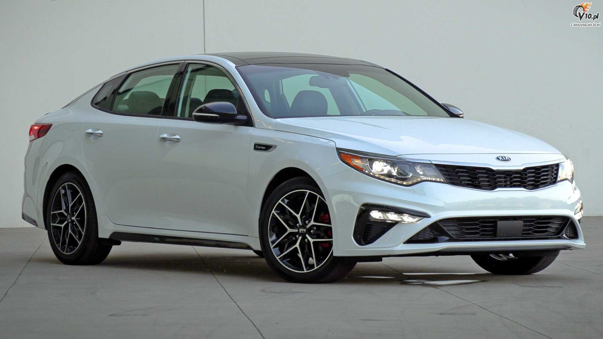 Kia K5 2020 teaser