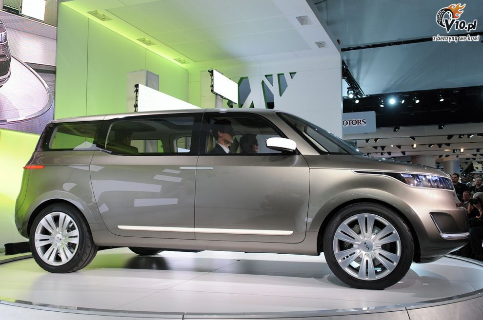 Kia KV7 Concept