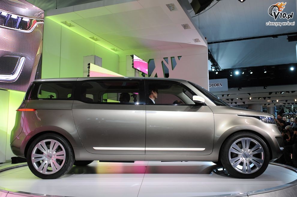 Kia KV7 Concept