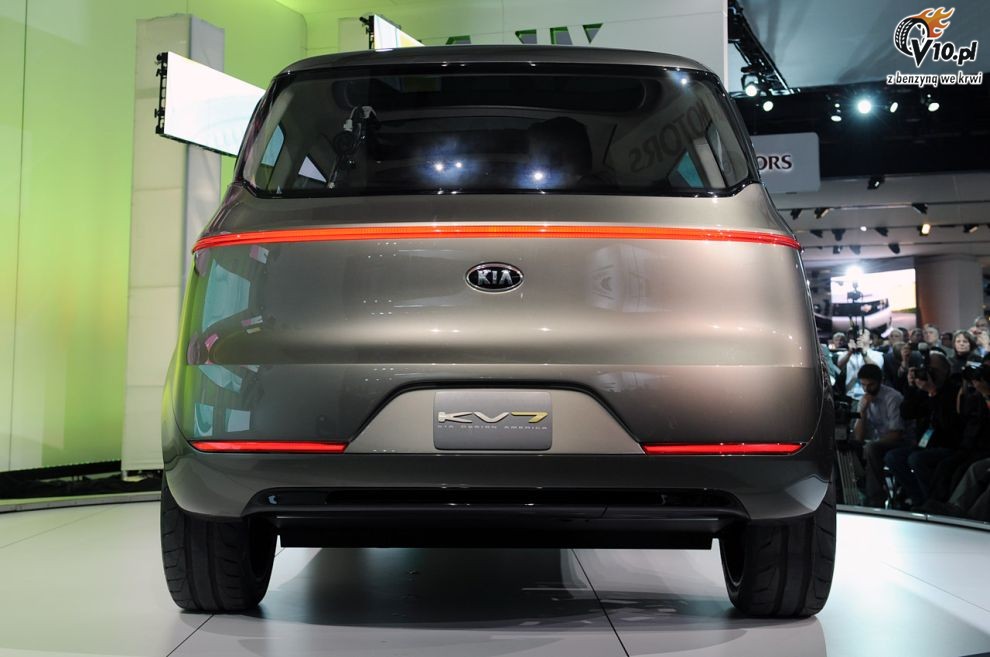 Kia KV7 Concept