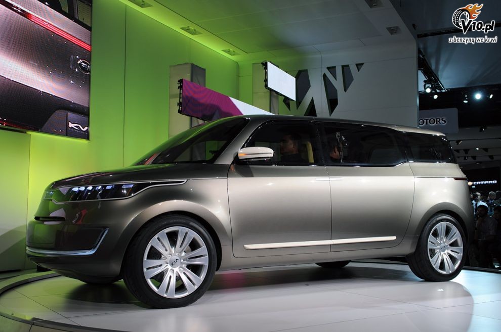 Kia KV7 Concept