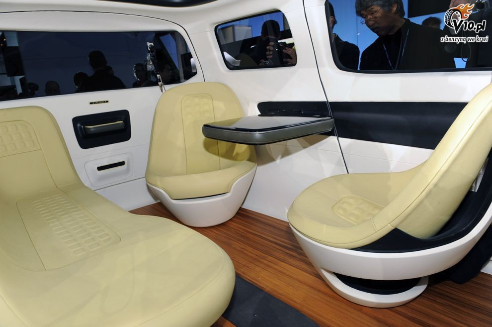 Kia KV7 Concept