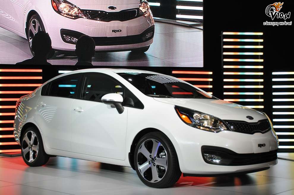 Kia Rio Sedan na targach w Nowym Jorku 2011