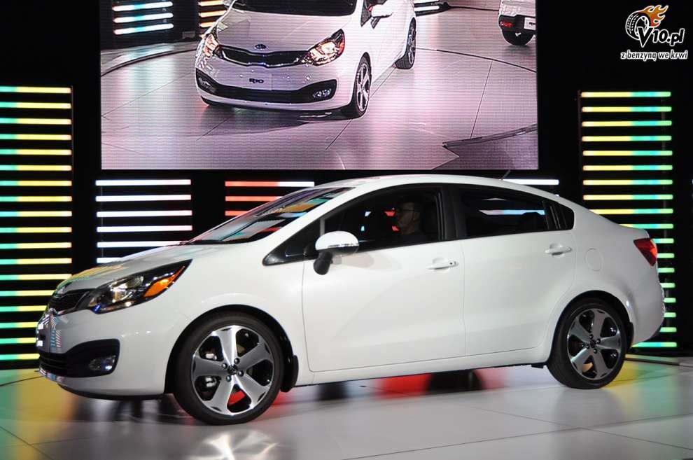 Kia Rio Sedan na targach w Nowym Jorku 2011