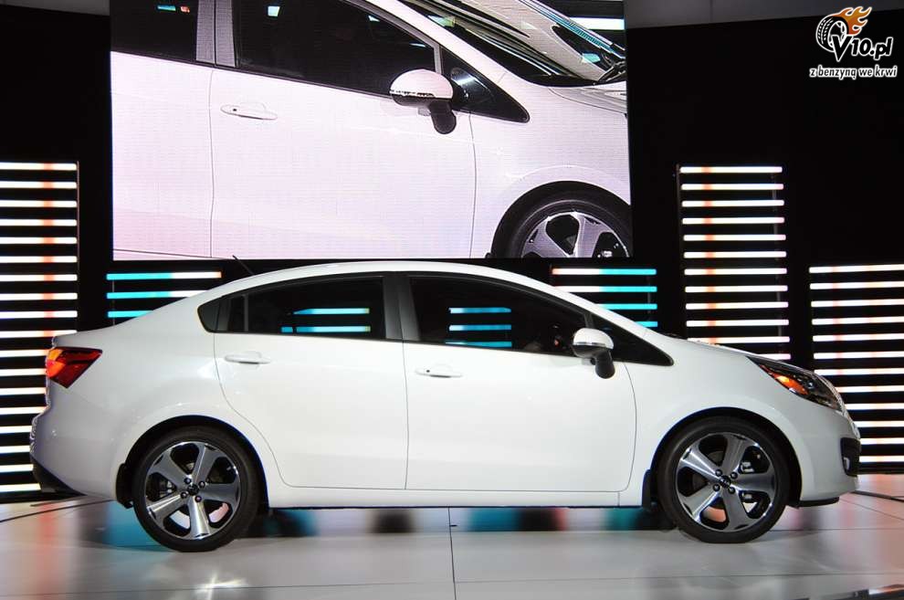 Kia Rio Sedan na targach w Nowym Jorku 2011
