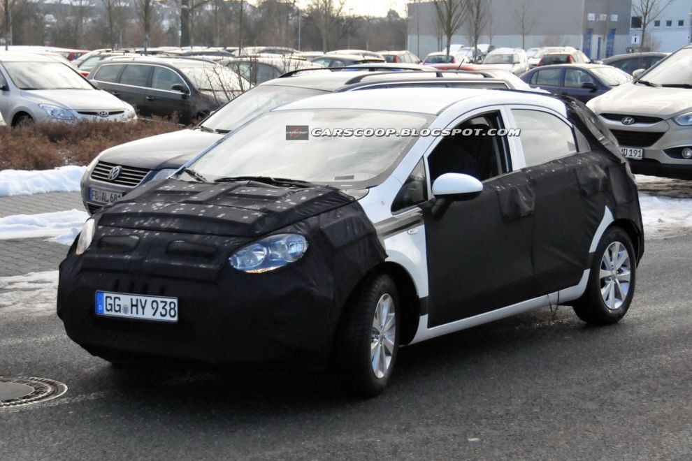 2012 Kia Rio - zdjcia szpiegowskie