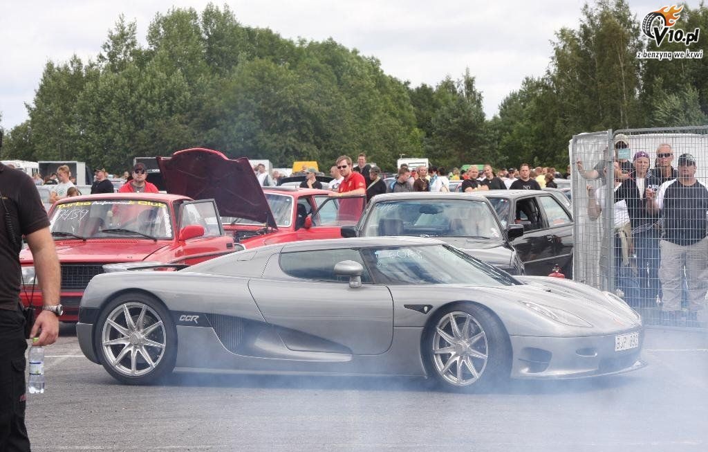 Koenigsegg CCR Evolution - 1/4 mili